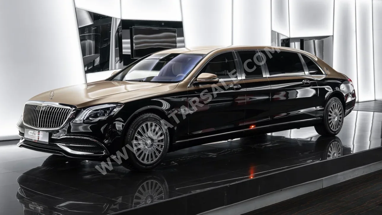 Mercedes-Benz  Maybach  S650  2019  Automatic  500 Km  12 Cylinder  All Wheel Drive (AWD)  Sedan  Black and Gold