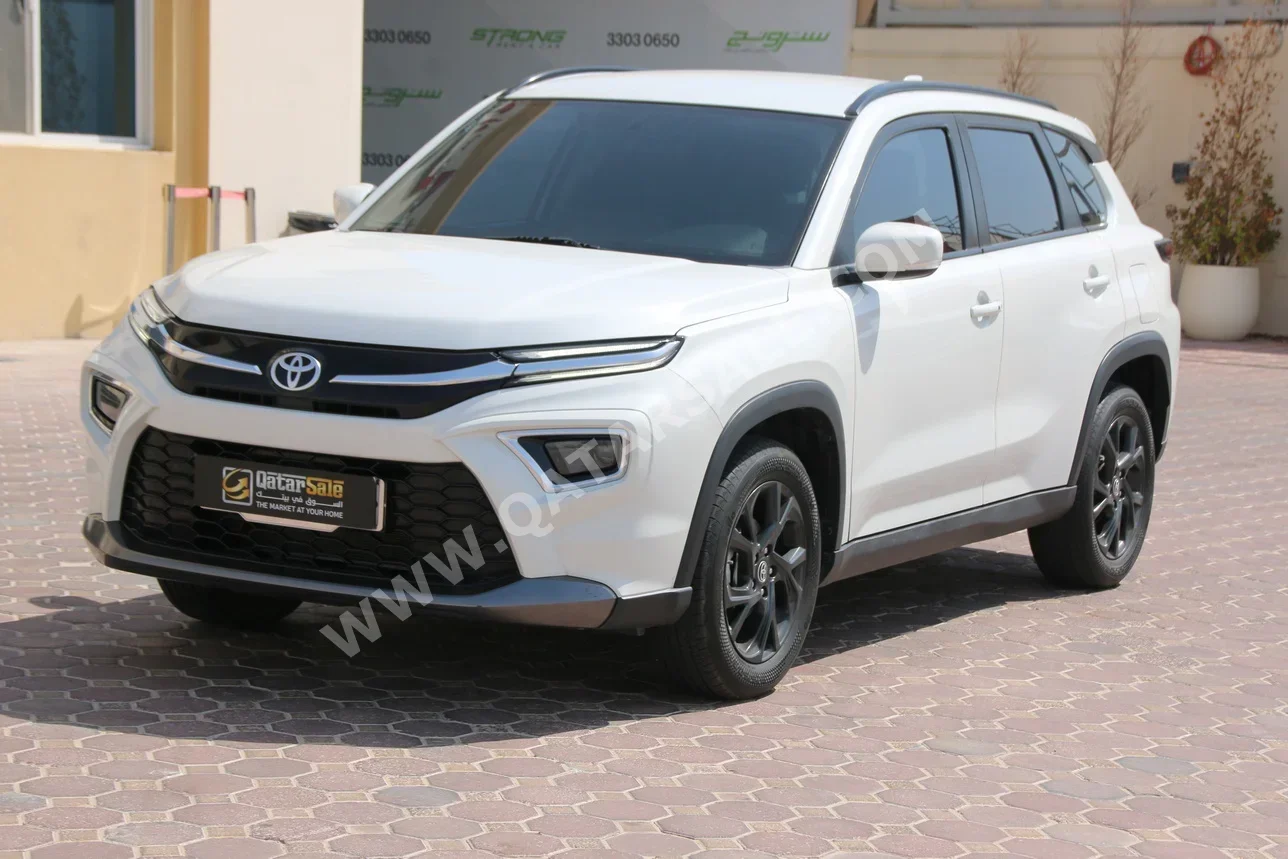 Toyota  Urban Cruiser  2023  Automatic  150,000 Km  4 Cylinder  Front Wheel Drive (FWD)  SUV  White