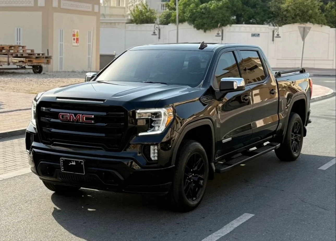 GMC  Sierra  Elevation  2019  Automatic  188,000 Km  8 Cylinder  Four Wheel Drive (4WD)  Pick Up  Black