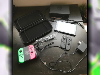 Video Games Consoles - Nintendo  - Nintendo Switch  - 512 GB  -Included Controllers: 2