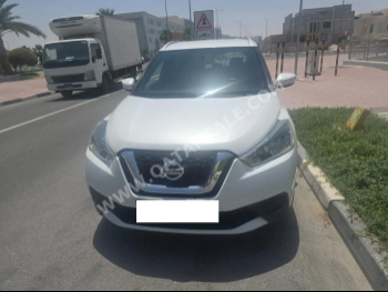 نيسان  كيكس  2020  اوتوماتيك  51,000 كم  4 سلندر  سحب امامي  اس يو في  أبيض
