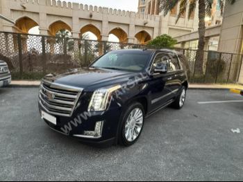 Cadillac  Escalade  Platinum  2017  Automatic  100,000 Km  8 Cylinder  Four Wheel Drive (4WD)  SUV  Black