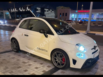Fiat  500  Abarth  2022  Automatic  28,000 Km  4 Cylinder  Front Wheel Drive (FWD)  Hatchback  White