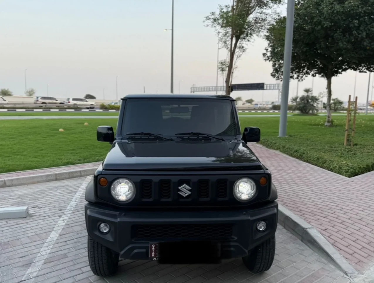 Suzuki  Jimny  GLX  2023  Automatic  76,000 Km  4 Cylinder  Four Wheel Drive (4WD)  SUV  Black  With Warranty