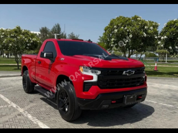 Chevrolet  Silverado  LT Trail Boss Z71  2022  Automatic  80,000 Km  8 Cylinder  Four Wheel Drive (4WD)  Pick Up  Red  With Warranty