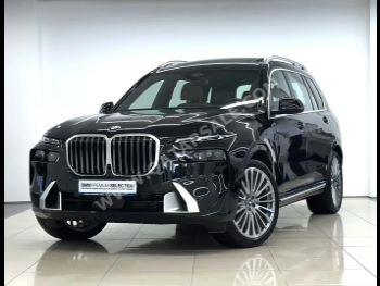 BMW  X-Series  X7 40i  2025  Automatic  6,900 Km  6 Cylinder  Four Wheel Drive (4WD)  SUV  Black  With Warranty