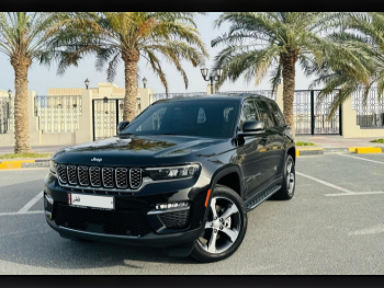 Jeep  Grand Cherokee  Limited  2023  Automatic  47,000 Km  6 Cylinder  Four Wheel Drive (4WD)  SUV  Black  With Warranty