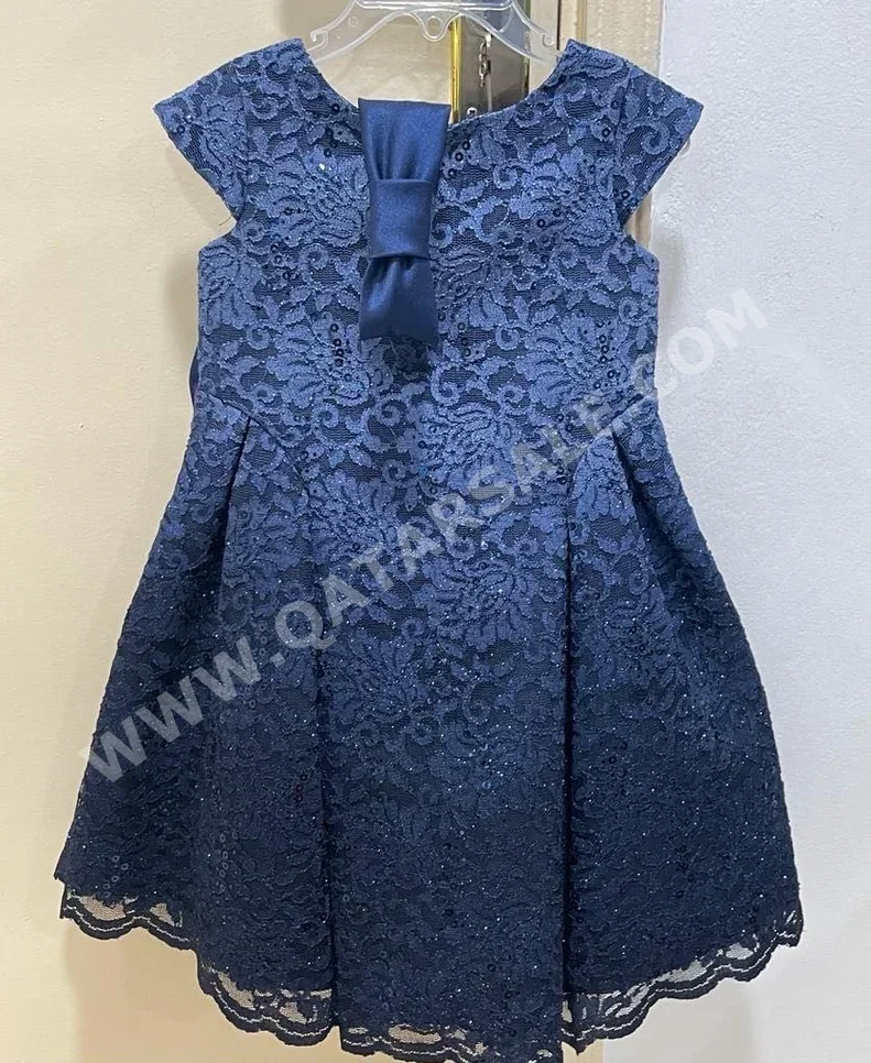 Kids Clothes Dresses  Cotton  Blue  U.A.E. /  S /  6-7 Years  Girls