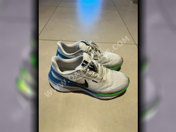 Shoes Nike  White Size 42  Men