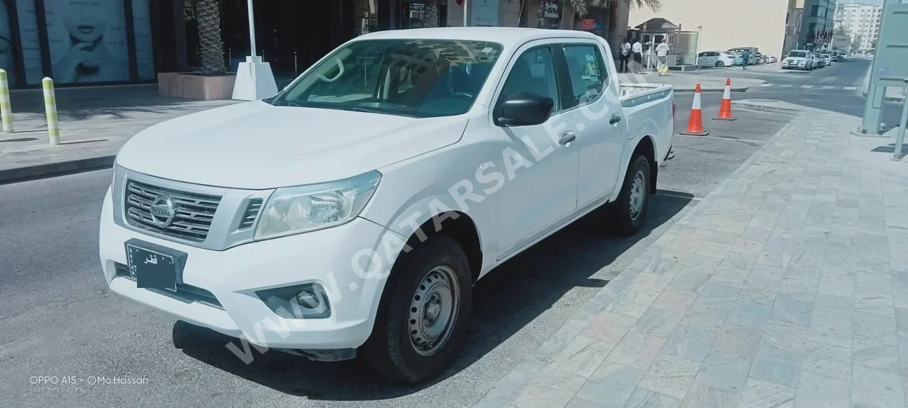 نيسان  نافارا  2019  عادي  209,000 كم  4 سلندر  دفع خلفي  بيكب  أبيض
