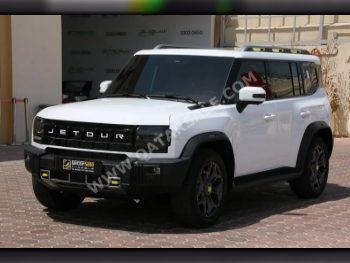 Jetour  T2  2025  Automatic  6,250 Km  4 Cylinder  Four Wheel Drive (4WD)  SUV  White  With Warranty
