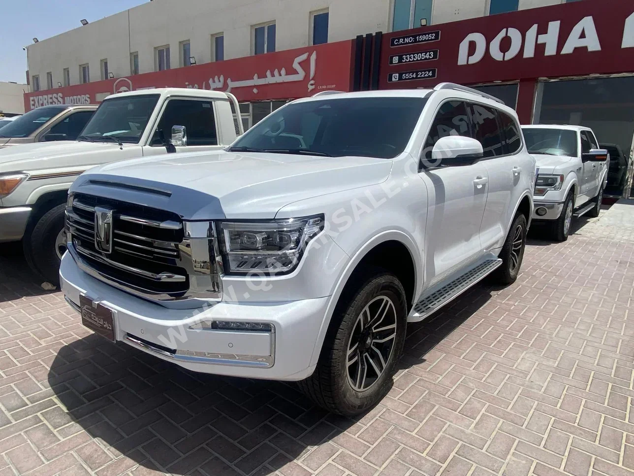GWM  Tank  500  2025  Automatic  7,000 Km  6 Cylinder  Four Wheel Drive (4WD)  SUV  White  With Warranty