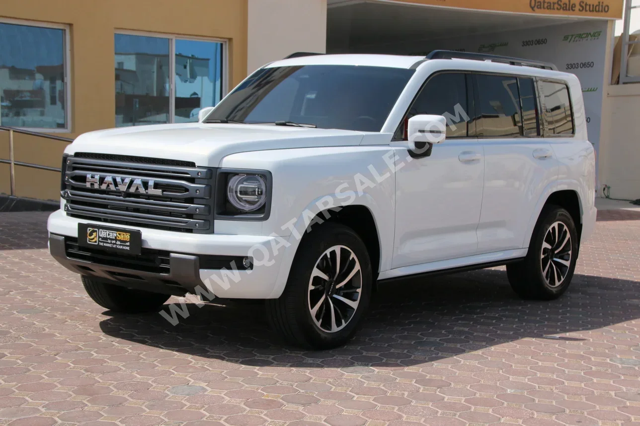 HAVAL  H9  Comfort  2025  Automatic  3,000 Km  4 Cylinder  Four Wheel Drive (4WD)  SUV  White  With Warranty