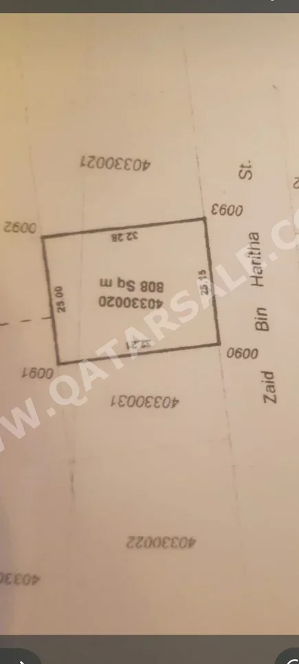 اراضي للبيع في الدوحة  - العسيري  -المساحة 808 متر مربع