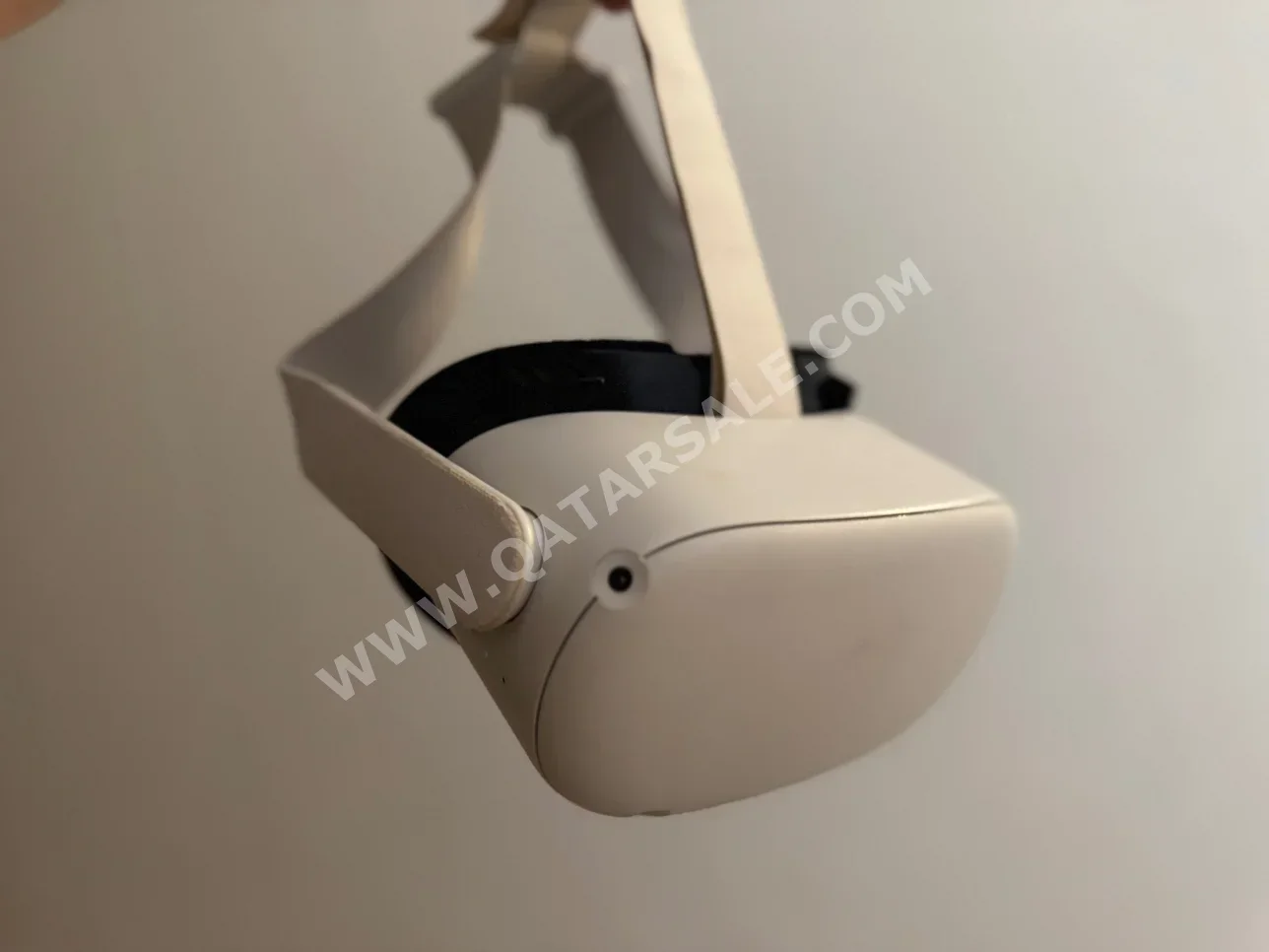 Meta  Oculus Quest 2  - Standalone  Wireless