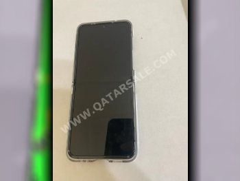 Samsung  - Galaxy Z  - Flip 4  - Black