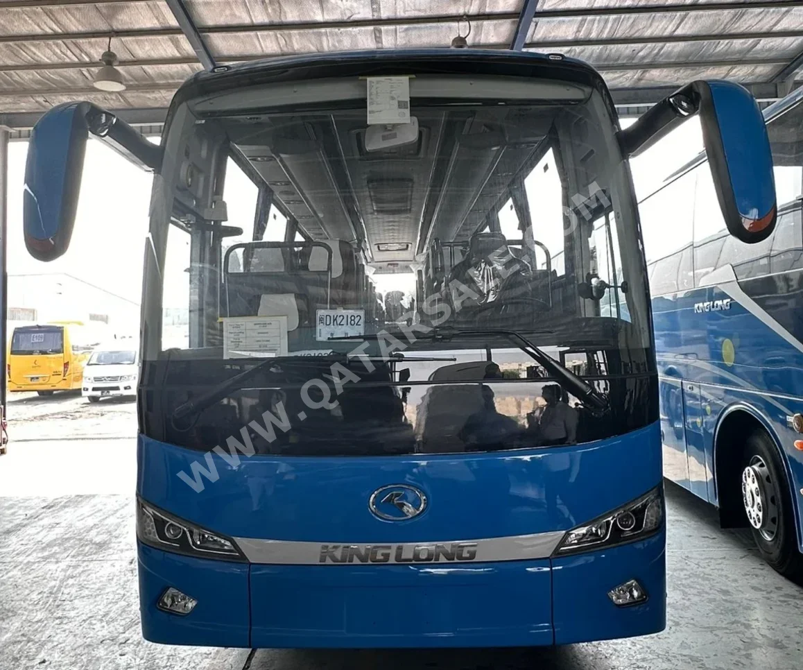 King Long  xmq6771c  4 Cylinder  Lexury  Blue  2025