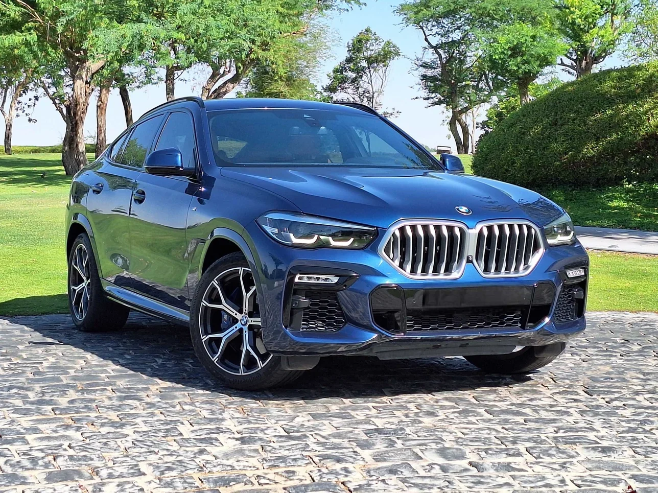 BMW  X-Series  X6 M40i  2022  Automatic  42,000 Km  6 Cylinder  Four Wheel Drive (4WD)  SUV  Blue  With Warranty