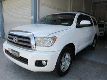 Toyota  Sequoia  2014  Automatic  325,000 Km  8 Cylinder  Four Wheel Drive (4WD)  SUV  White