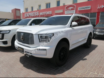 GWM  Tank  500  2025  Automatic  10,000 Km  6 Cylinder  Four Wheel Drive (4WD)  SUV  White  With Warranty