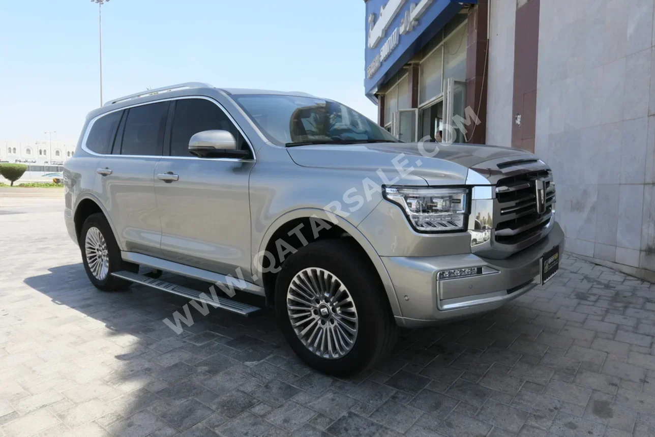 GWM  Tank  500  2025  Automatic  7,000 Km  6 Cylinder  Four Wheel Drive (4WD)  SUV  Gold  With Warranty