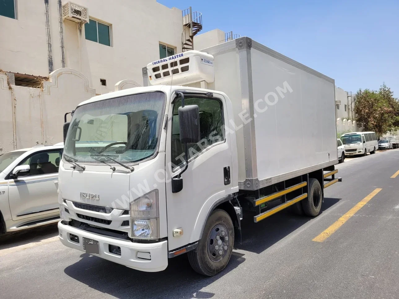 Isuzu  Pickup  2021  Manual  50,000 Km  4 Cylinder  Front Wheel Drive (FWD)  Pick Up  White