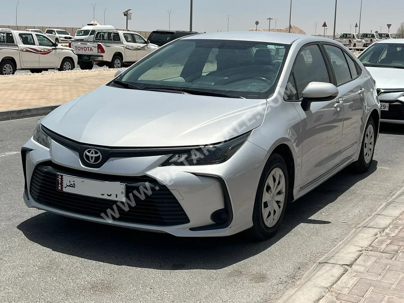Toyota  Corolla  XLI  2023  Automatic  111,000 Km  4 Cylinder  Front Wheel Drive (FWD)  Sedan  Silver