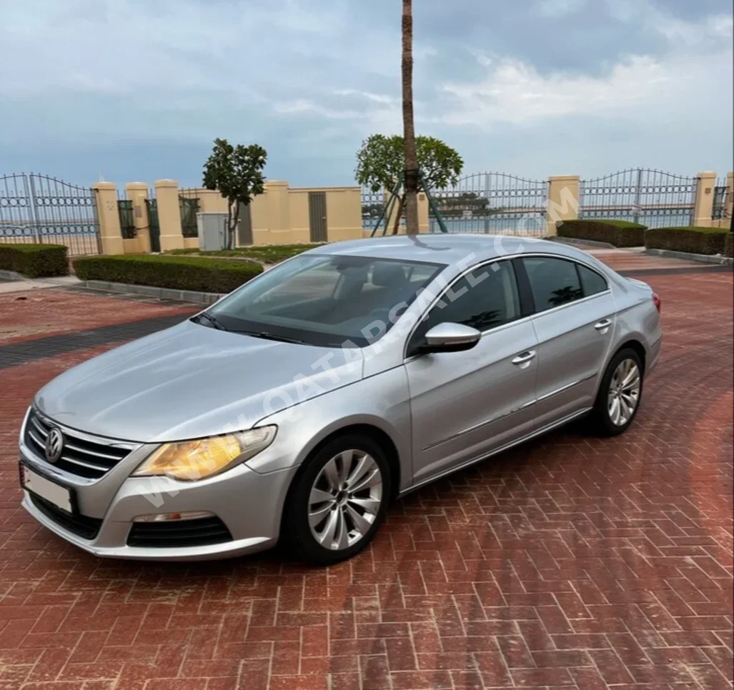 Volkswagen  Passat  CC  2012  Automatic  166,500 Km  4 Cylinder  Front Wheel Drive (FWD)  Sedan  Silver