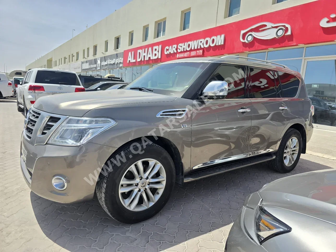 Nissan  Patrol  SE  2013  Automatic  256,000 Km  8 Cylinder  Four Wheel Drive (4WD)  SUV  Brown