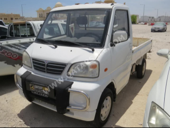 CMC  CMC  2016  Manual  36,000 Km  4 Cylinder  Front Wheel Drive (FWD)  Pick Up  White