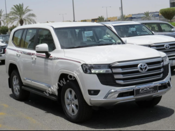 Toyota  Land Cruiser  GXR  2025  Automatic  0 Km  6 Cylinder  Four Wheel Drive (4WD)  SUV  White  With Warranty