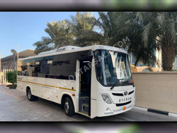 Eicher  Bus  4 Cylinder  BUS  White  2022