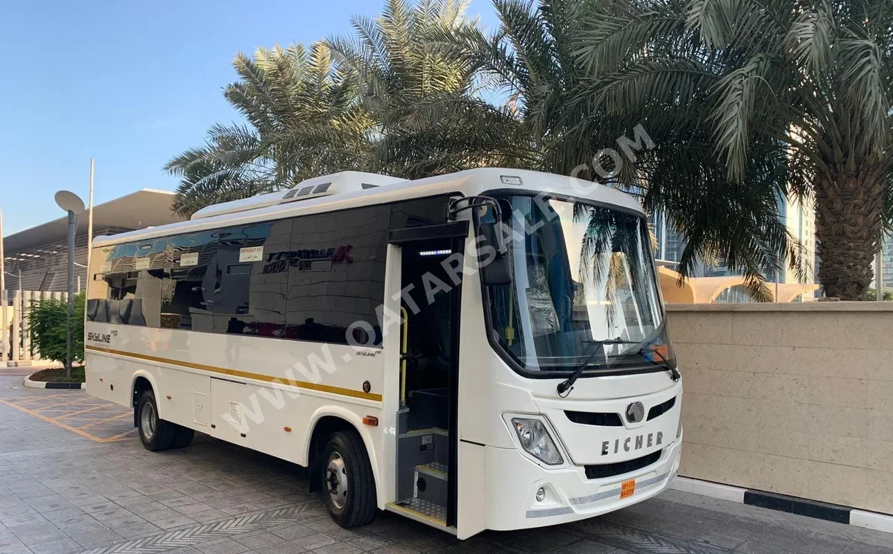 Eicher  Bus  4 Cylinder  BUS  White  2022