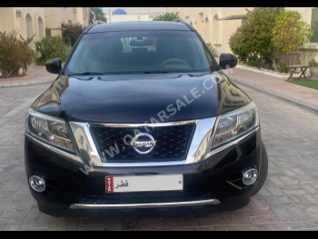 نيسان  باثفايندر  اس في  2014  اوتوماتيك  153,000 كم  6 سلندر  سحب امامي  اس يو في  أسود