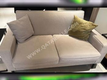 الأرائك والكنب والكراسي هوم سينتر  طقم كنب  - اللون البيج
