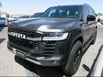 Toyota  Land Cruiser  GR Sport Twin Turbo  2022  Automatic  160,000 Km  6 Cylinder  Four Wheel Drive (4WD)  SUV  Gray