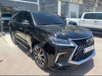 Lexus  LX  570 S  2018  Automatic  183,000 Km  8 Cylinder  Four Wheel Drive (4WD)  SUV  Black