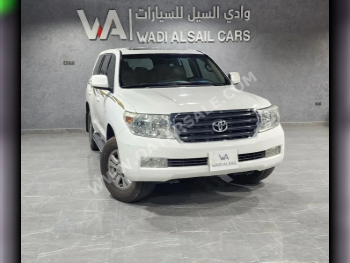 Toyota  Land Cruiser  GX  2011  Automatic  309,000 Km  6 Cylinder  Four Wheel Drive (4WD)  SUV  White