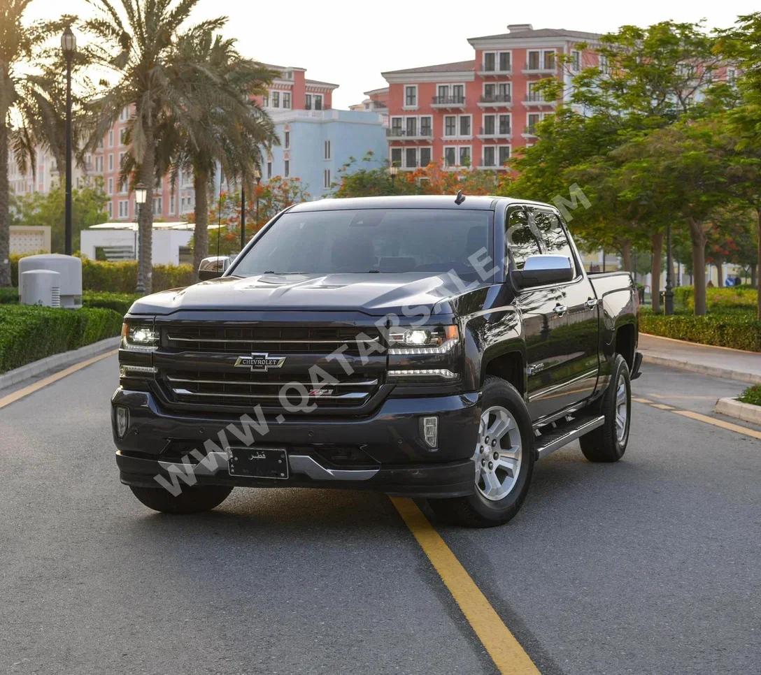Chevrolet  Silverado  LTZ  2018  Automatic  87,000 Km  8 Cylinder  Four Wheel Drive (4WD)  Pick Up  Black