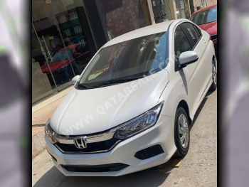 Honda  City  4 Cylinder  Sedan  White  2020