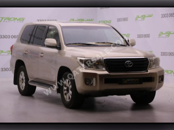 Toyota  Land Cruiser  GX  2012  Automatic  494,000 Km  6 Cylinder  Four Wheel Drive (4WD)  SUV  Gold