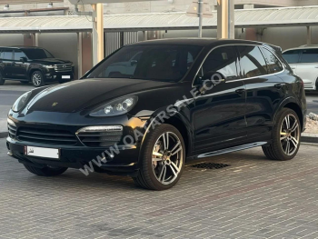 Porsche  Cayenne  S  2012  Automatic  189,000 Km  8 Cylinder  Four Wheel Drive (4WD)  SUV  Black