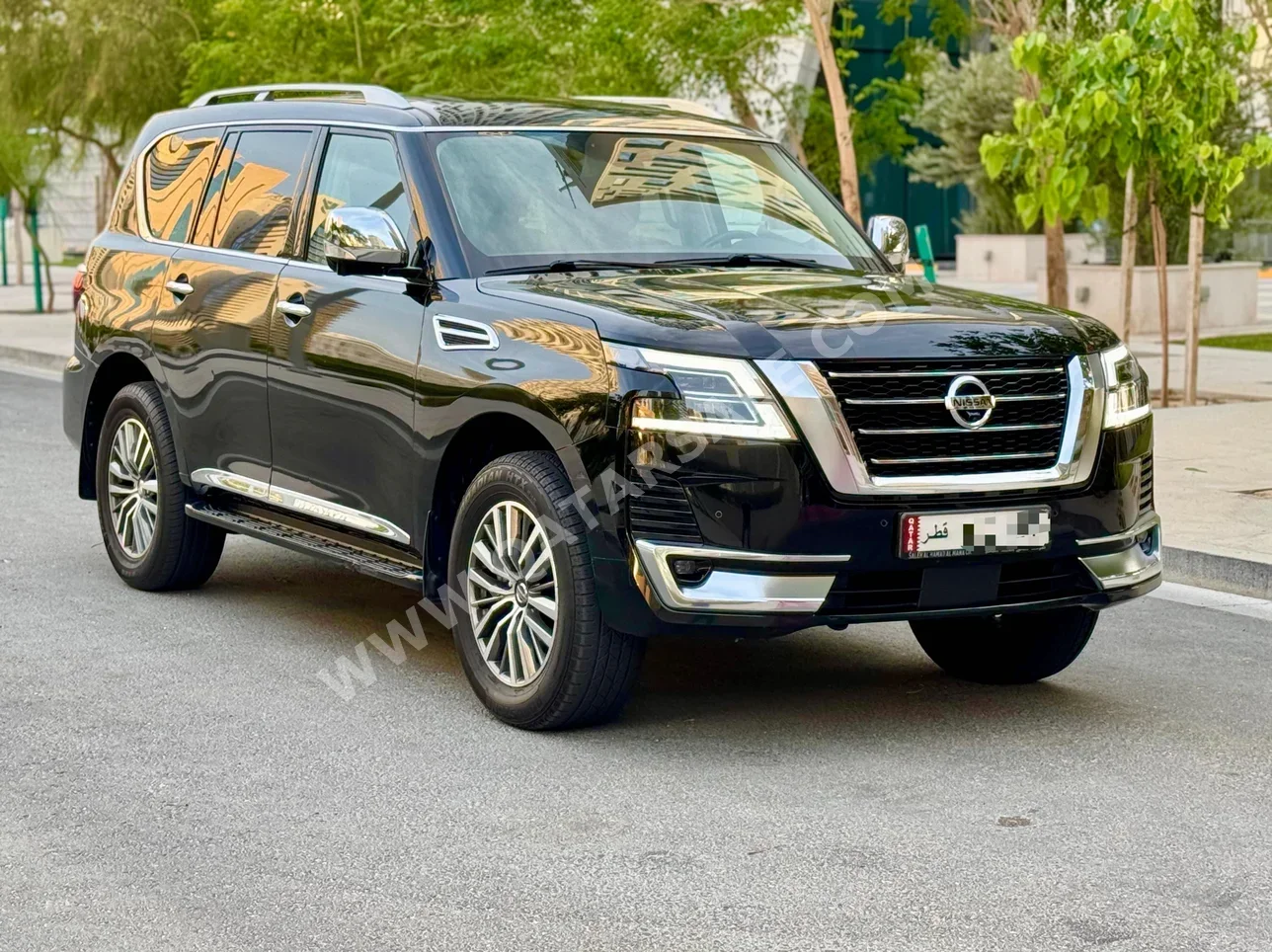 Nissan  Patrol  Platinum  2020  Automatic  130,000 Km  6 Cylinder  Four Wheel Drive (4WD)  SUV  Black
