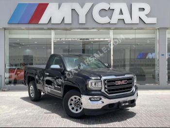 GMC  Sierra  SLE  2018  Automatic  123,000 Km  8 Cylinder  Four Wheel Drive (4WD)  Pick Up  Black