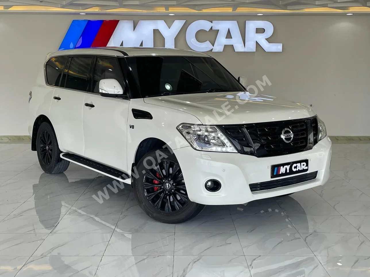 Nissan  Patrol  Titanium  2017  Automatic  118,000 Km  8 Cylinder  Four Wheel Drive (4WD)  SUV  White