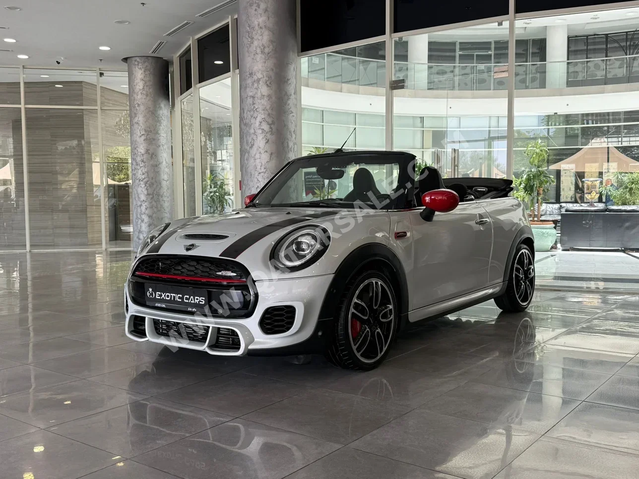 Mini  Cooper  JCW  2021  Automatic  70,000 Km  4 Cylinder  Front Wheel Drive (FWD)  Hatchback  Silver