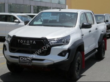 Toyota  Hilux  GR Sport  2025  Automatic  0 Km  6 Cylinder  Four Wheel Drive (4WD)  Pick Up  White  With Warranty