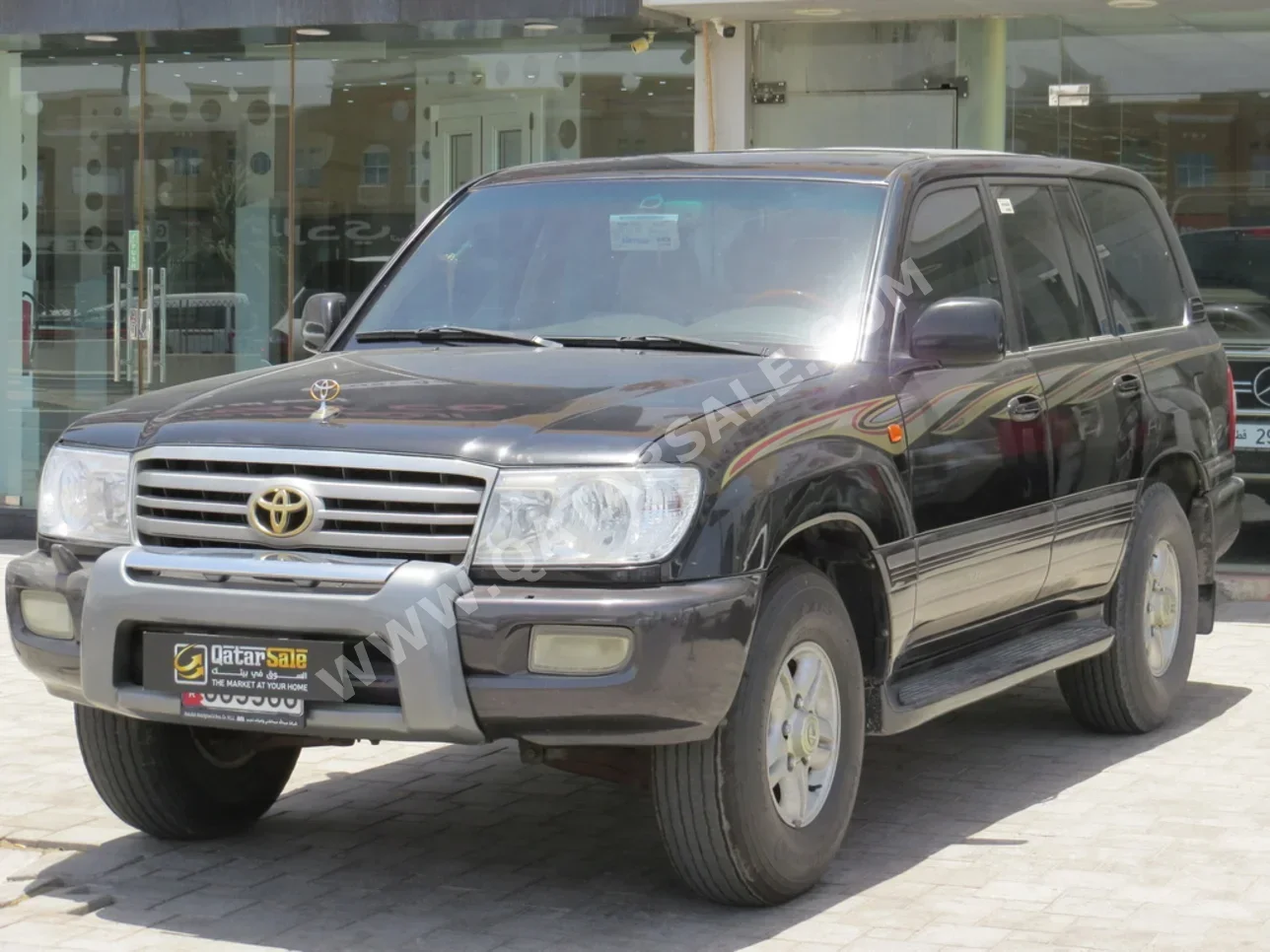 تويوتا  لاند كروزر  في اكس ار  2006  عادي  410,000 كم  8 سلندر  دفع رباعي  اس يو في  أسود
