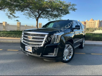 Cadillac  Escalade  2019  Automatic  100,000 Km  8 Cylinder  Four Wheel Drive (4WD)  SUV  Black