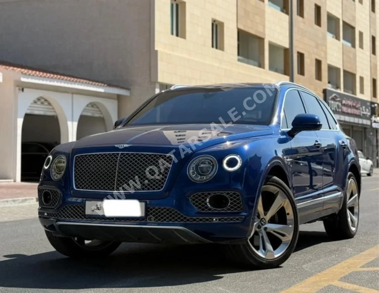 Bentley  Bentayga  2017  Automatic  45,000 Km  8 Cylinder  Four Wheel Drive (4WD)  SUV  Blue